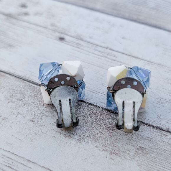 Vintage Clip On Earrings Blue, White, Iridescent - Picture 5 of 5